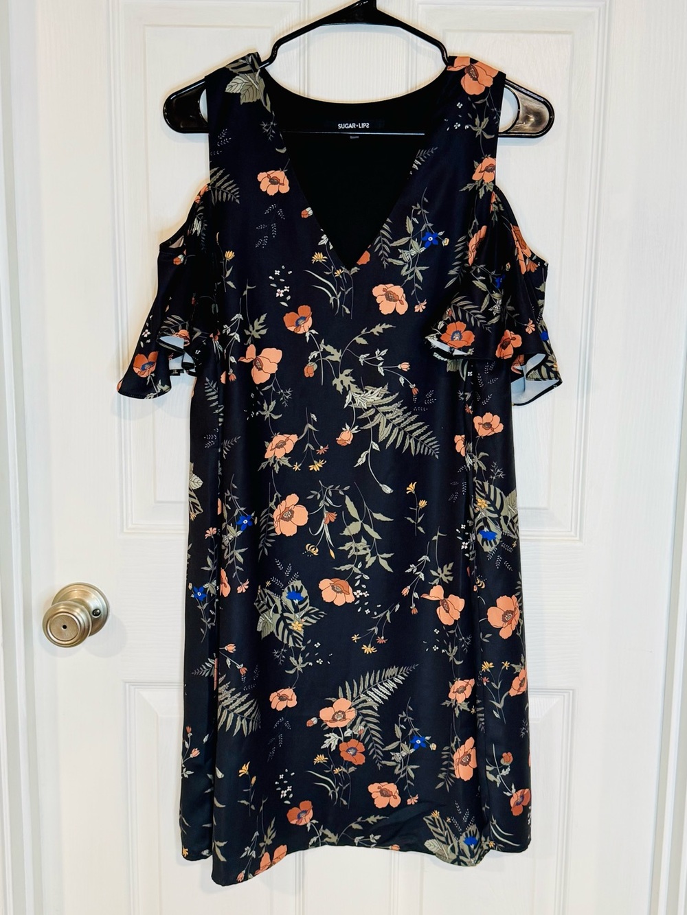 Sugarlips Black Floral Cold-Shoulder Midi Dress